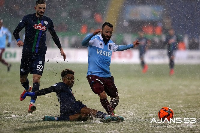 Rizespor,Şampiyonu Beyaz Noktada Geçti' 3 -2