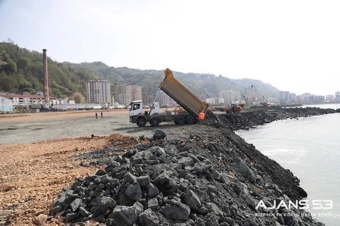 Rize Şehir Hastanesi inşaatı devam ediyor